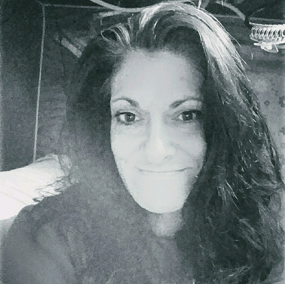 Meet your Posher, Steohani - Picture 1 of 1